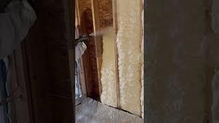 Spray polyurethane foam in log homes can provide more effective interior insulation