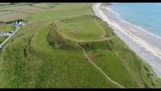 Overlooking Caernarfon Bay is the prehistoric coastal fort of Dinas Dinlle