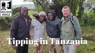 Tanzania - How to Tip on a Safari in the Serengeti