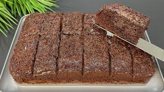 Best CHOCOLATE CAKE in the world. It MELTS IN YOUR MOUTH, very easy and delicious 