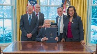 What does this White House photo op mean for RFK Stadium's future?