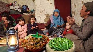 The scene of Iftar preparation and celebration in the cave ! Iftar of Ramadan Kareem