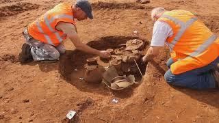 Roman Chest And Pottery Found In Warwickshire, UK (Apr. 30, 2018)