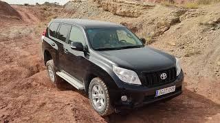 Trialera con Toyota land Cruiser 150