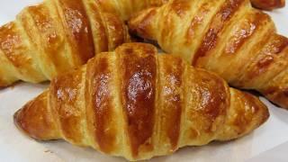 Quick and Easy, Good Ingredients and Excellent Croissant / Buns