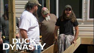 Duck Dynasty: Building a Deck for Theressa (Season 7, Episode 4) | Duck Dynasty