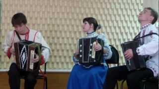 Accordion, competition