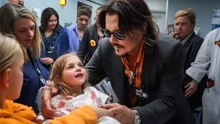 Johnny Depp Hugs Girl Right Before Her Dying! The Reason Will Make You Cry