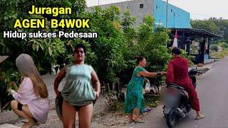 Juragan Lahan Tanam Kosong Sukses Warung Agen Jajanan berbagai daerah milik Mama Parobaya Pedesaan.