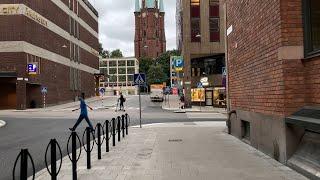 Stockholm Walks: Klara norra kyrkogatan to Nils Ferlin statue in September 2020