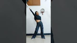 Lisa 'Rockstar' Dance Cover Challenge Akshaya #rockstarchallenge #lisa #lalalisa @wearelloud