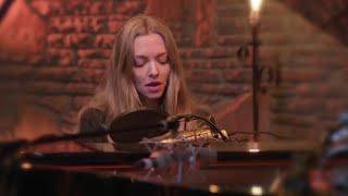 Amanda Seyfried singing Songbird by Fleetwood Mac for INARA Charity Event