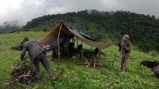 Naturally Beautiful And Relaxing shepherd Life||Most peaceful and relaxing Nepali Himalayan Village|