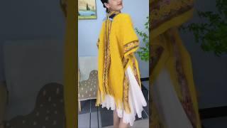 Tie tips Tie a Silk scarf 小窍门，丝巾系法 #beauty #shortvideo #scarf #silkscarf