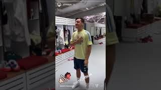 Mesut Ozil and Mohammed Elneny joking about in the changing room