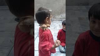 kids Hussain r Fatima love for birds chick#hussain #fatima #birds #chicks #youtubeshort #viralshort