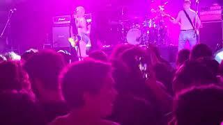 Amyl and the sniffers Live - Choices - C3 stage Guadalajara 2023