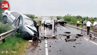 100 Shocking Moments Idiots In Cars of Car Crashes That'll Freak You Out