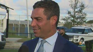 Source Tells CBS4 Miami Mayor Blew Up On City Manager Over Chief Art Acevedo's Suspension