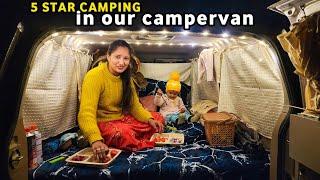 462 / Night car camping near Solan, Himachal Pradesh. Family living in car