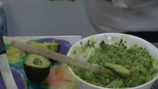 Andres Ramirez: Making Guacamole 101