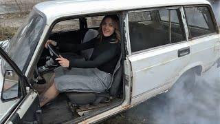 Alina burns tires and has fun