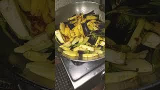 #Aalu bengan ki sabji ##rj kitchen ##shorts#please subscibe channel #