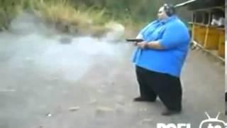 FAT GUY SHOOT PISTOL FAST