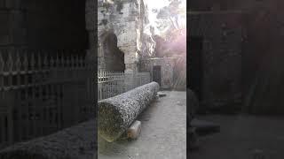 Templo de Diana en Nimes dos. La H Rosa sur de Francia