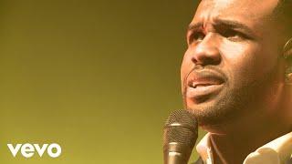 VaShawn Mitchell - Turning Around For Me (Live)