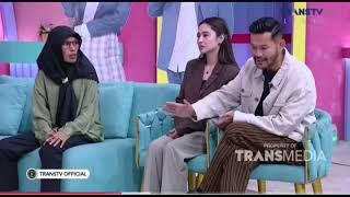 keluarga almarhum Nia Kurnia Sari udah di undang hadir di acara trans TV pagi pagi ambyar 