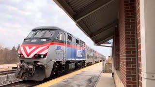 LaFox IL Metra w/ F59PHI Locomotive 