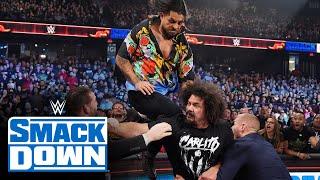 Santos Escobar injures Carlito’s arm in brawl: SmackDown highlights, Nov. 24, 2023