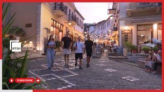 Turistët italianë të interesuar për historinë, Gjirokastra i magjeps me arkitekturën dhe atmosferën