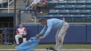 Myrtle Beach Pelicans manager Joe Mikulik ejected