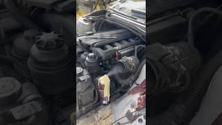 Starting car with cocpit spray / paljenje auta na sprej / how to start a car without gas #shorts