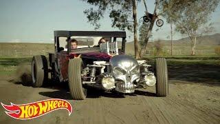 Free Zone | Hot Wheels World's Best Driver | Episode 1 | @HotWheels