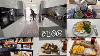 Günlük VLOG II Mutfak temizliği /rutin ev işleri/kuzenime gittik/dışarda akşam yemeği avm gezisi