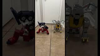 Optimus Prime & Grimlock show off #transformers #optimusprime #robot #shorts #workout #cool #funny