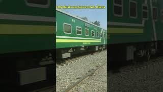 Karakoram Express Chak Jhumra #entertainmentworldz #pakistanrailwaytrain #railway #train #paktrain