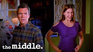 Sue's Growing Up Too Fast | The Middle