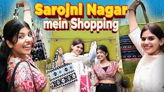 Desi Mom in Sarojini Nagar ️ | Gupshupp