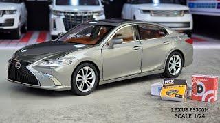 HD Miniature | Silver Lexus ES300h 1/24 Scale Model