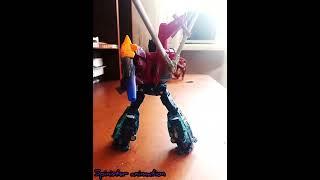 Spinister animation. Spinister VS autobots. "Die you pathetic autobot!"