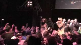 SNAP YA FINGERS LIL JON LIVE UNIVERSAL DOG 12-12-09