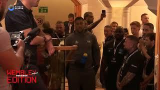 لحظة وصول لpress conference أبطال المواجهة الأهم   الـ  Daniel Dubois و Anthony Joshua