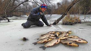 Лов КАРАСЯ в ДИКИХ місцях, по ОСТАННІЙ КРИЗІ! Риболовля на мотиля.