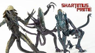 NECA Aliens AVP Video Game:Movie Mash Up Razor Claws, Arachnoid, and Chrysalis Aliens Action Figure