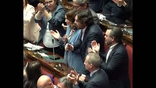 IL GOVERNO VA SOTTO ALLA CAMERA, MELONI VADA SUBITO AL QUIRINALE!