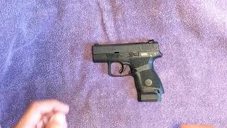 Beretta APX Carry A1 teardown - 1 minute video